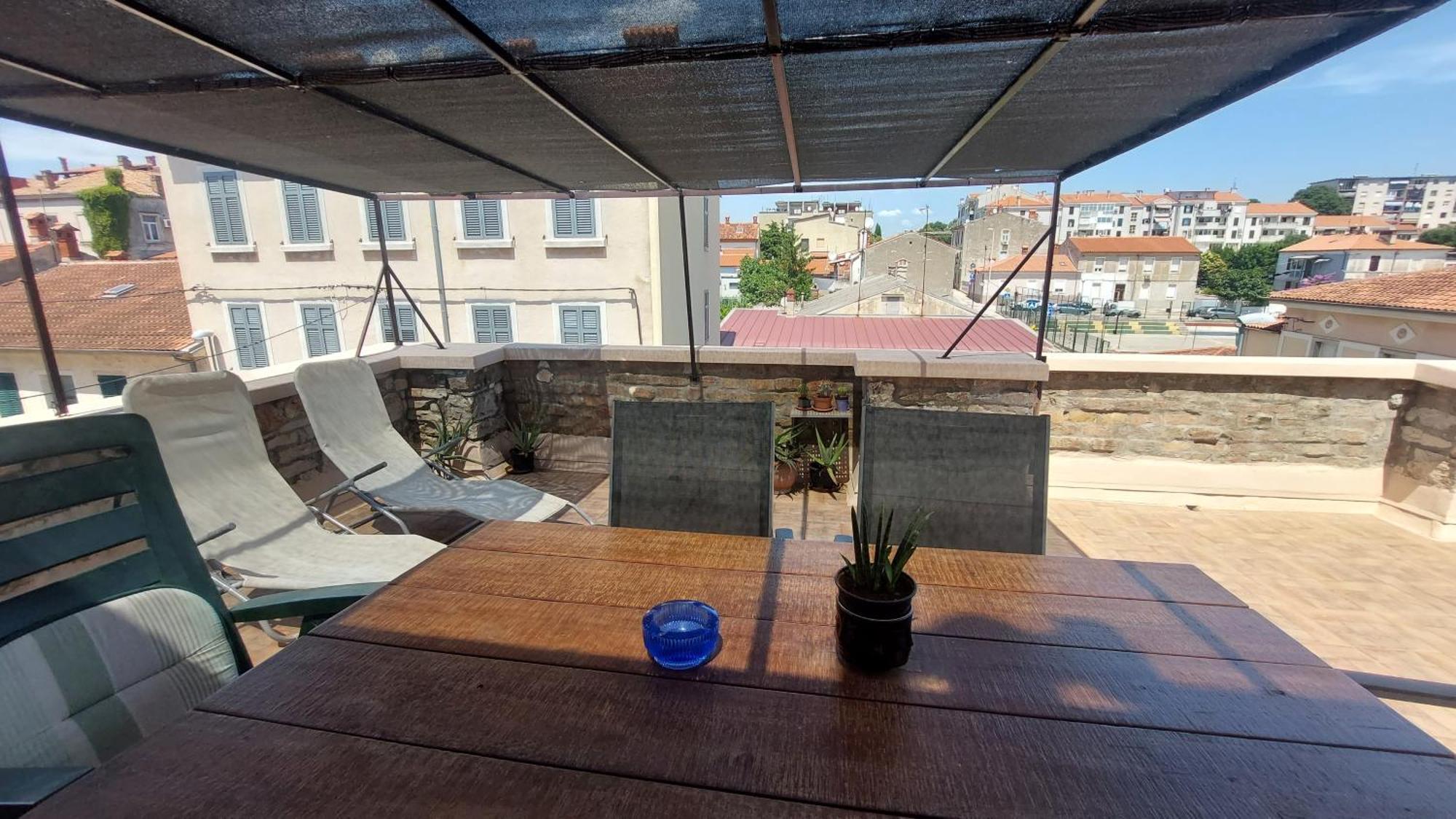 Apartment In Centre With Huge Terace PUY Exterior foto