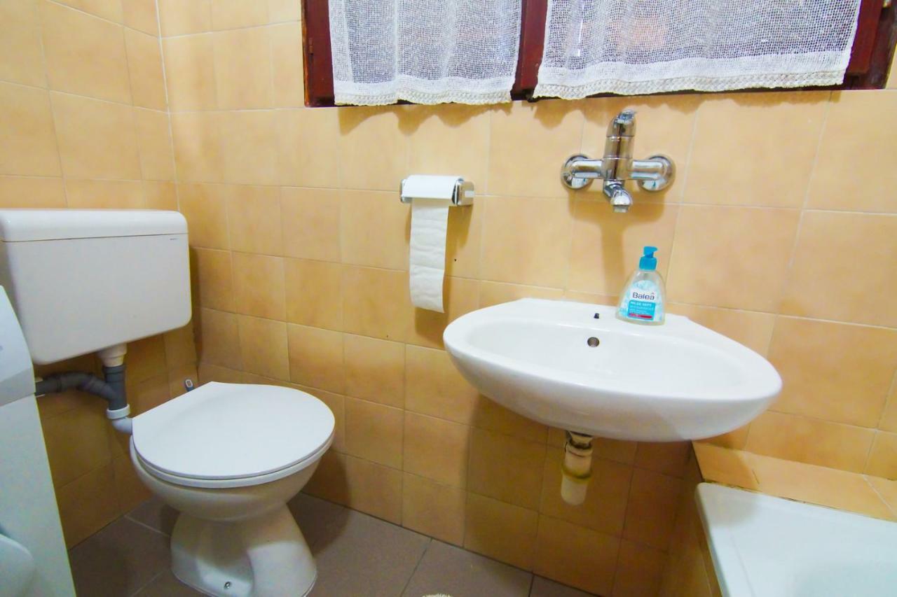 Apartment In Centre With Huge Terace PUY Exterior foto