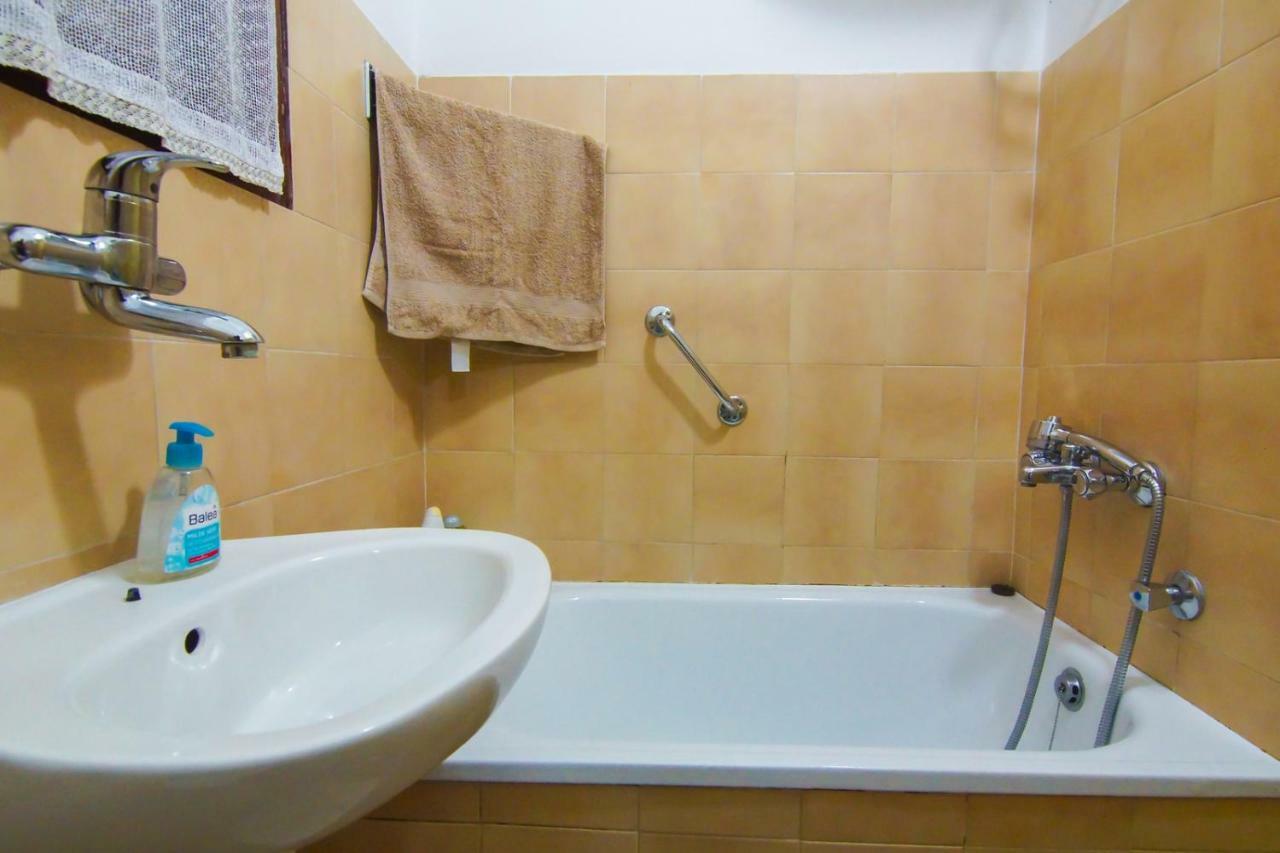 Apartment In Centre With Huge Terace PUY Exterior foto